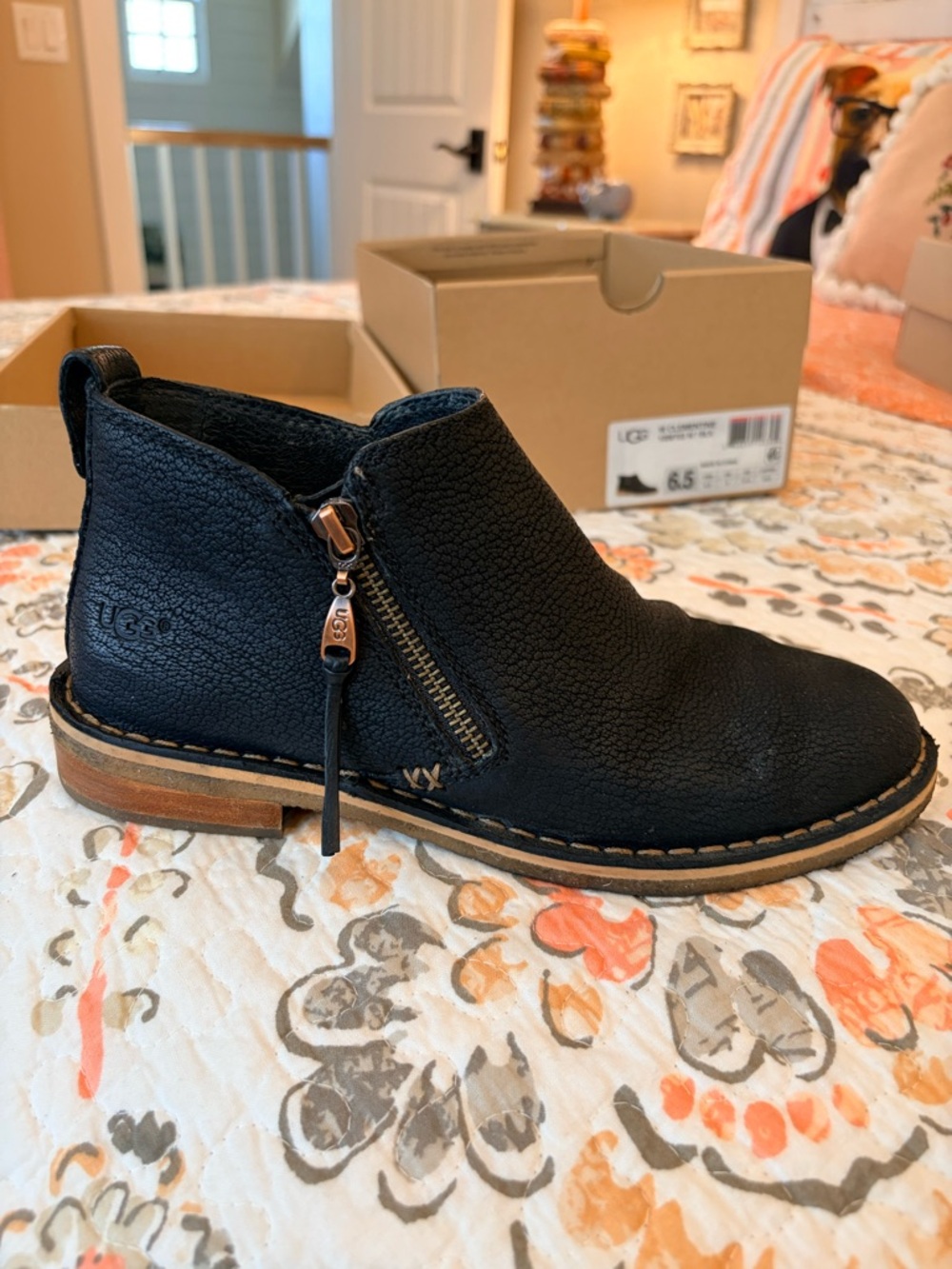 UGG CLEMENTINE NUBUCK LEATHER,SHEARLING LINED DOUBLE SIDED ZIP BOOTIES BLACK 6.5